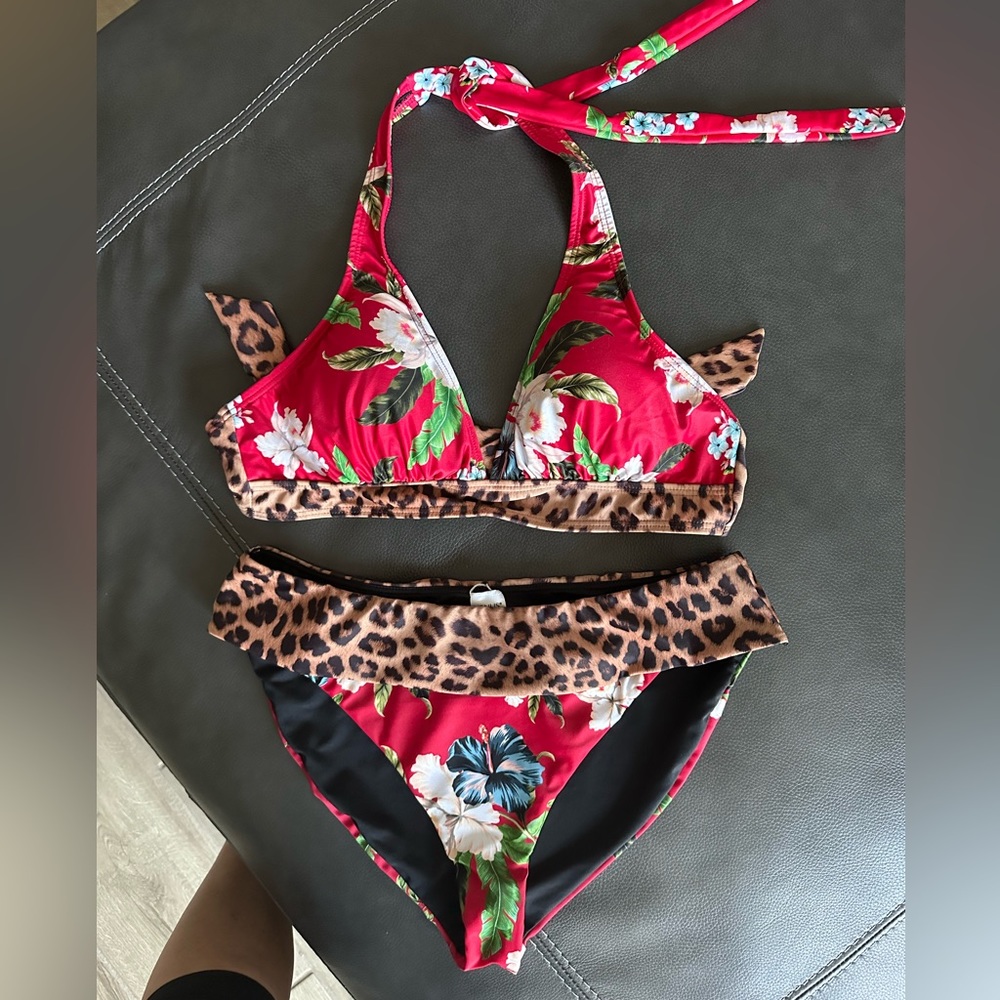 VENUS Red Floral Leopard Bikini